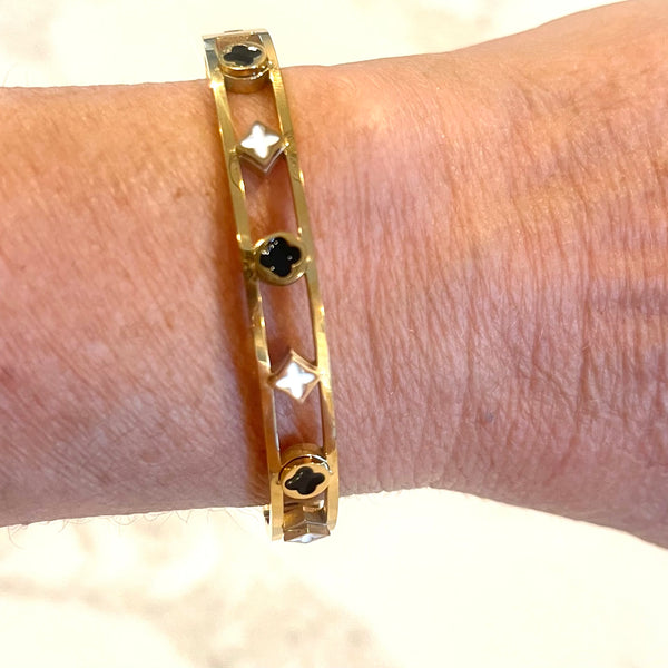 Two-Tone Clover Bangle