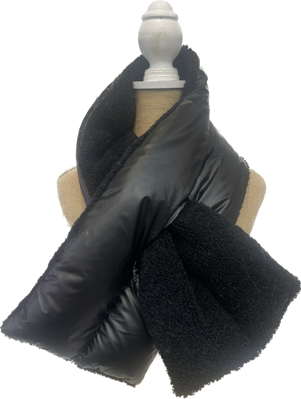 Black Puffer Sherpa Pull Through Scarf